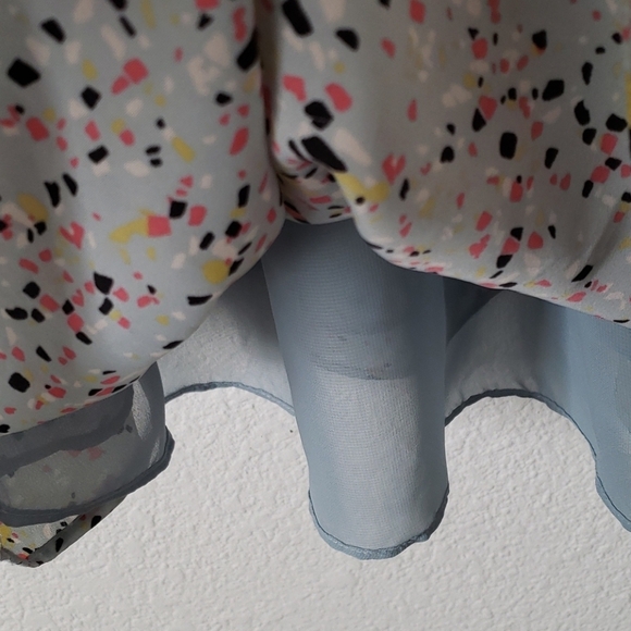 BCBG Grey/Blue Confetti Splashed Cross Front Mini Dress Size XS - Picture 7 of 10